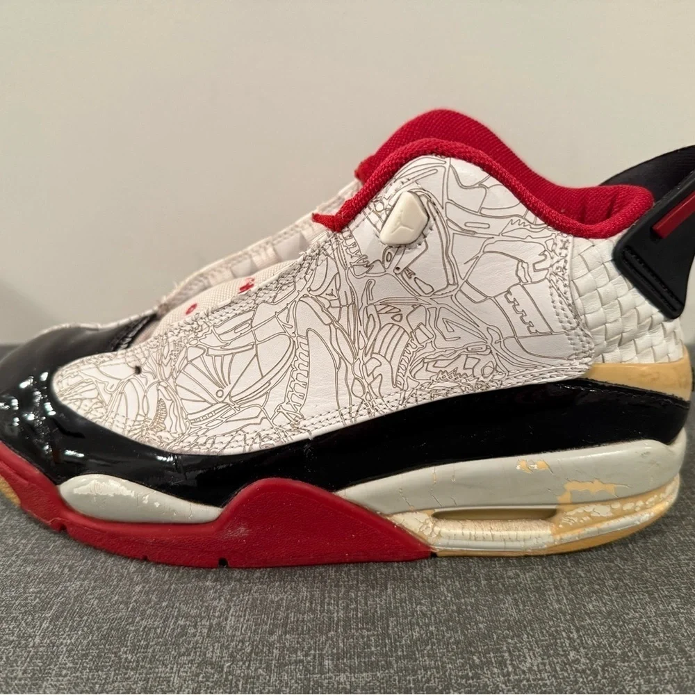Jordan TWO 3 Dynamic Red-white Sneakers/size 7.5